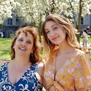 Meet your Posher, Lyla